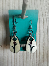 Load image into Gallery viewer, Flower Teardrop Dangle Earring