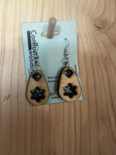 Load image into Gallery viewer, Snowflake Teardrop Dangle Earring